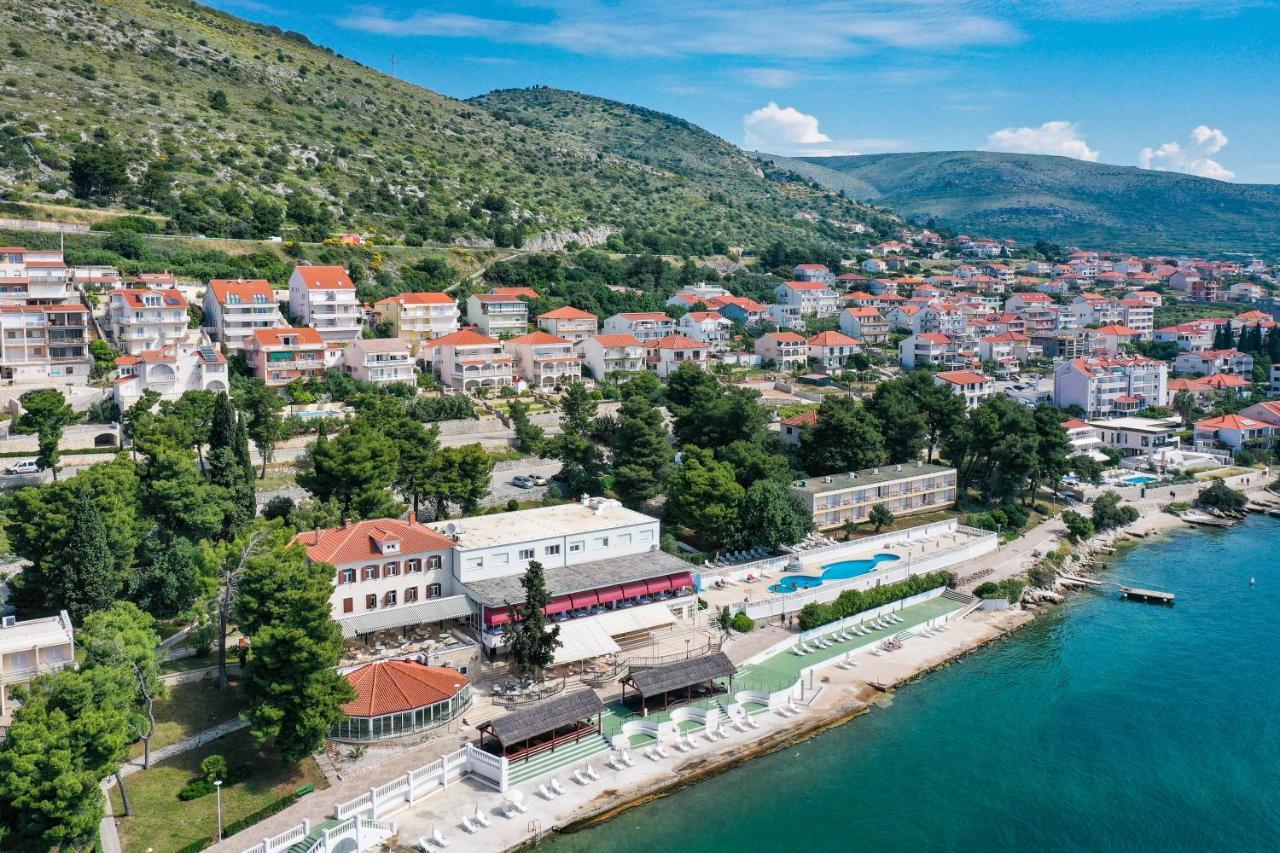 JADRAN All Inclusive Resort Donji Seget Esterno foto