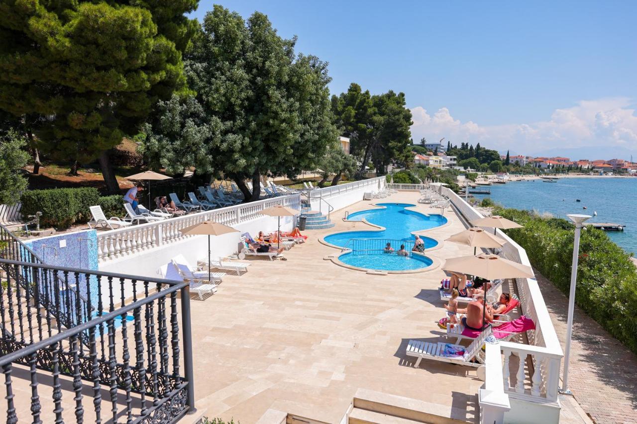 JADRAN All Inclusive Resort Donji Seget Esterno foto