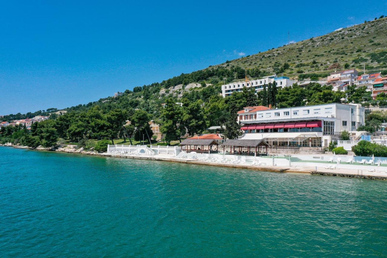 JADRAN All Inclusive Resort Donji Seget Esterno foto