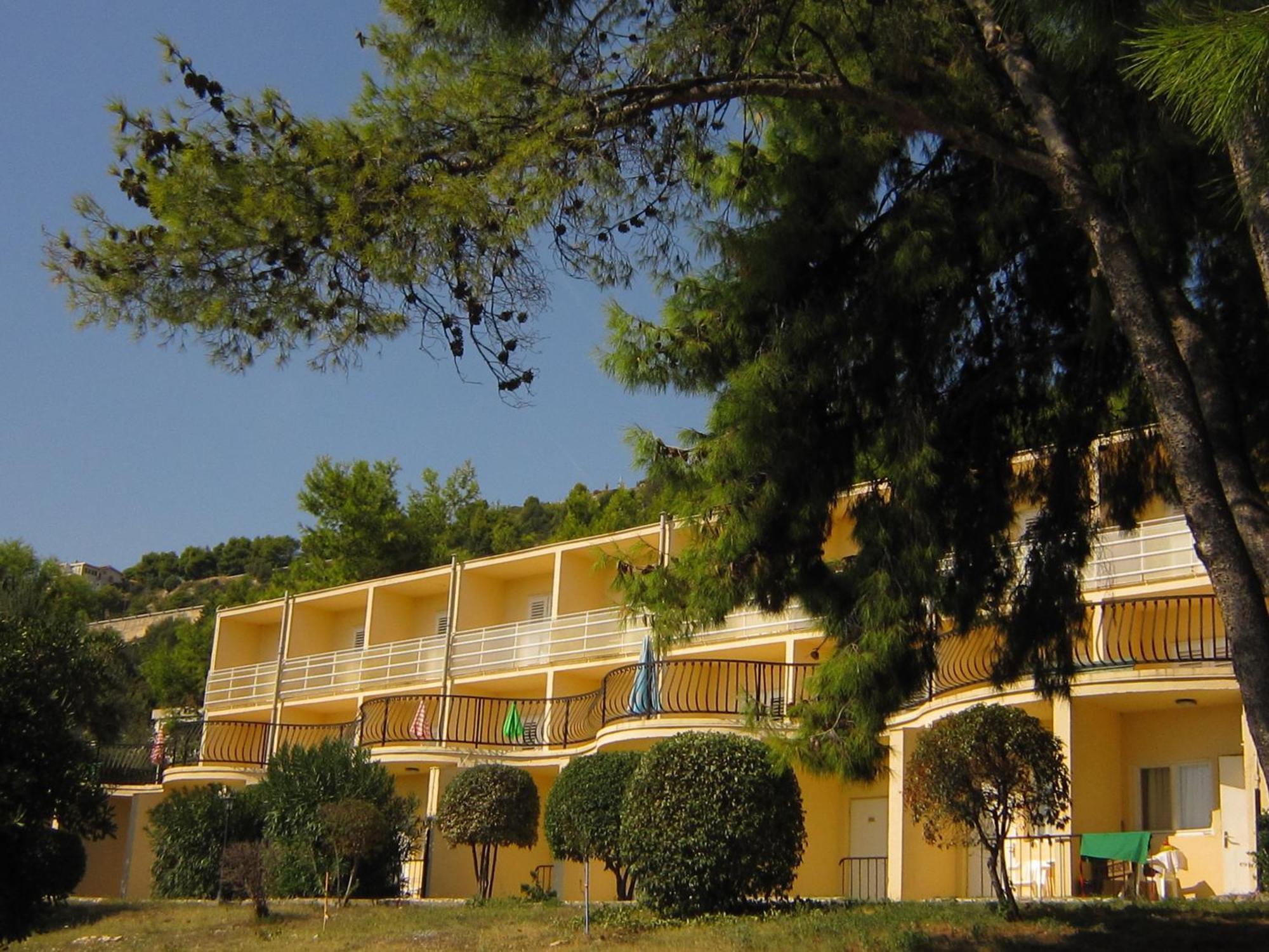 JADRAN All Inclusive Resort Donji Seget Esterno foto